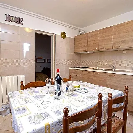 154 Hotel